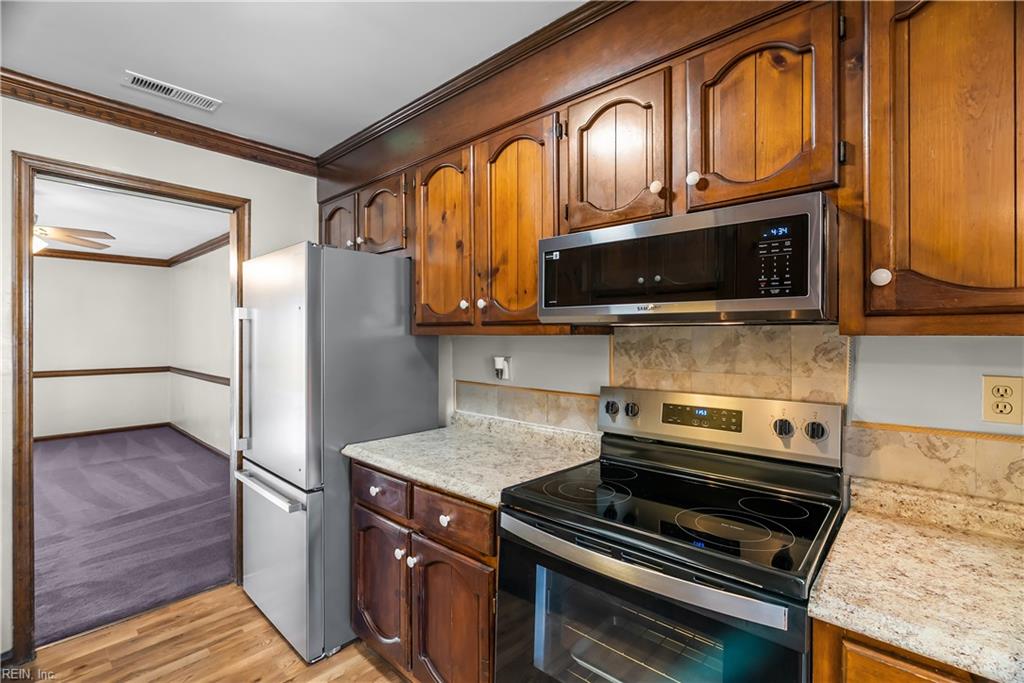 5603 Gates Landing Rd Property Photo 10