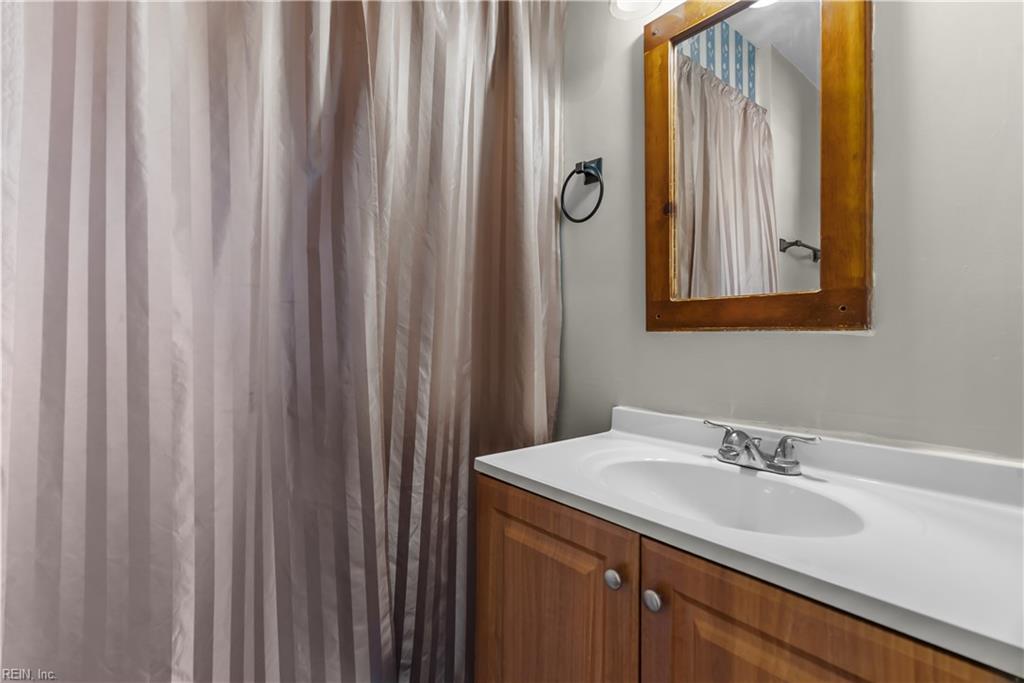 5603 Gates Landing Rd Property Photo 24