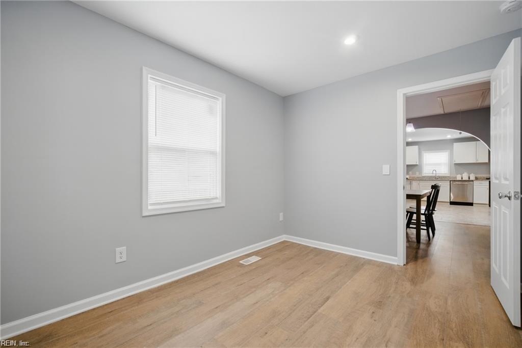 331 Beechwood Ave Property Photo 14