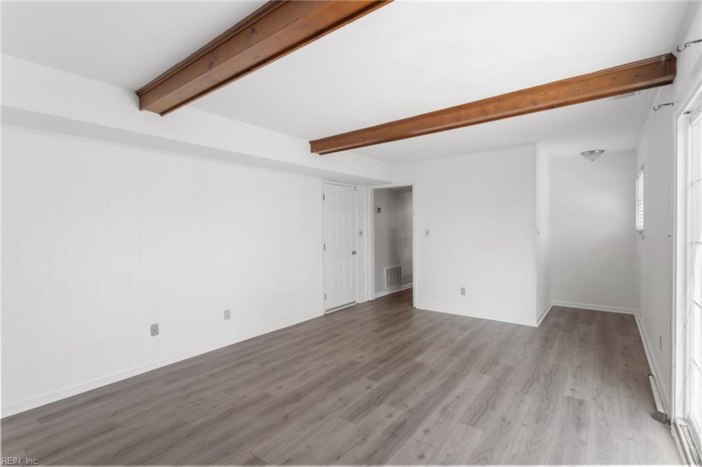5125 Andover Ct Property Photo 13