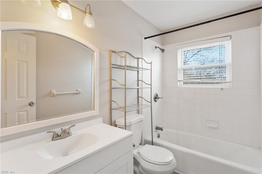 5125 Andover Ct Property Photo 18