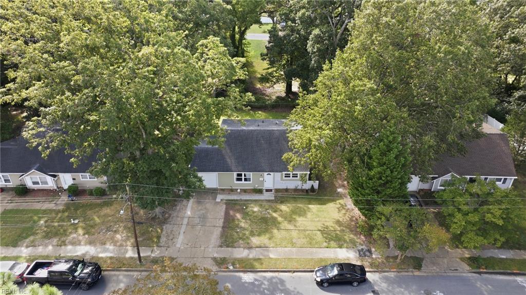 5569 Deepdale Dr Property Photo 35