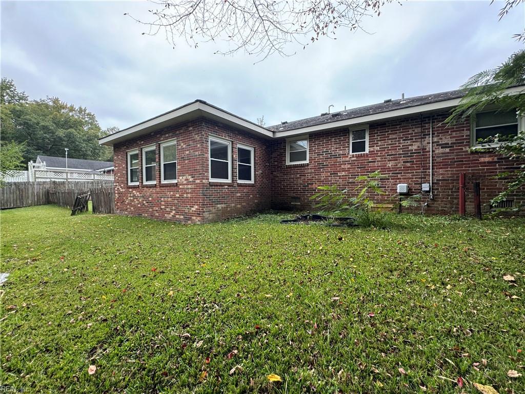 1805 Dockwood Trl Property Photo 27