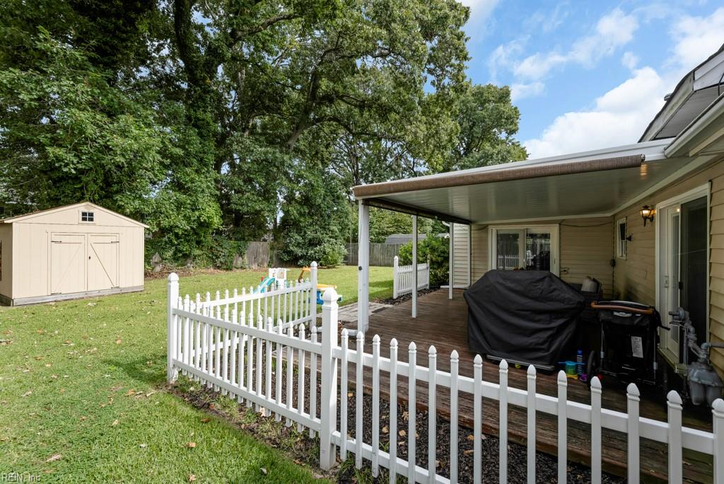 1710 Kingsway Rd Property Photo 33