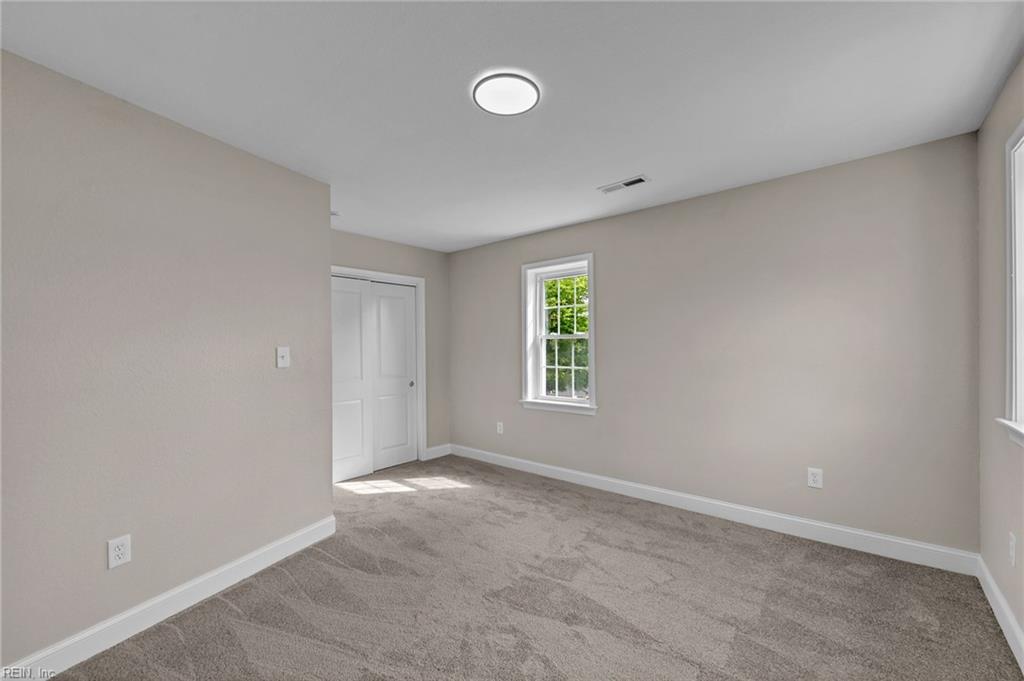118 Armstrong Dr Property Photo 32