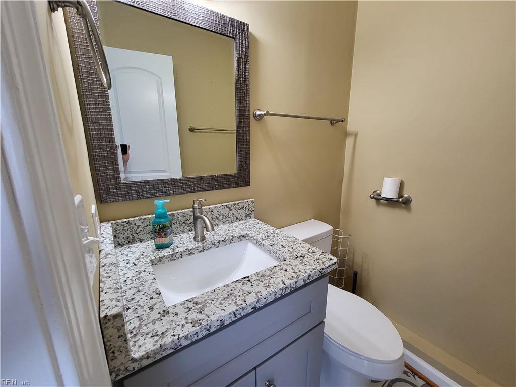1030 Basie Cres Property Photo 6