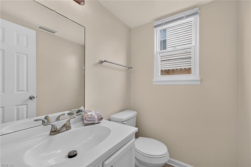 4087 Peridot Dr Property Photo 9