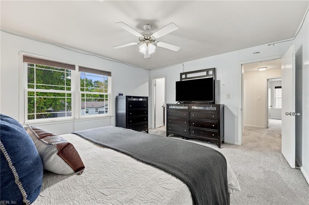 1060 Windjammer Dr Property Photo 30