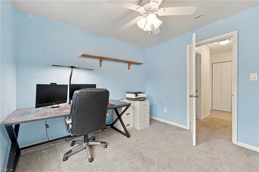 1060 Windjammer Dr Property Photo 33