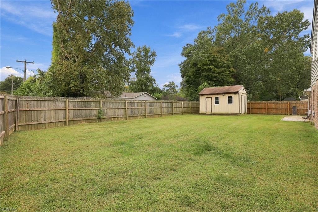 1060 Windjammer Dr Property Photo 41