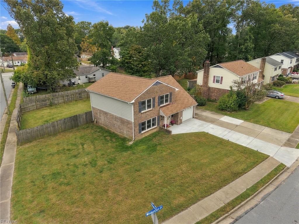 1060 Windjammer Dr Property Photo 44