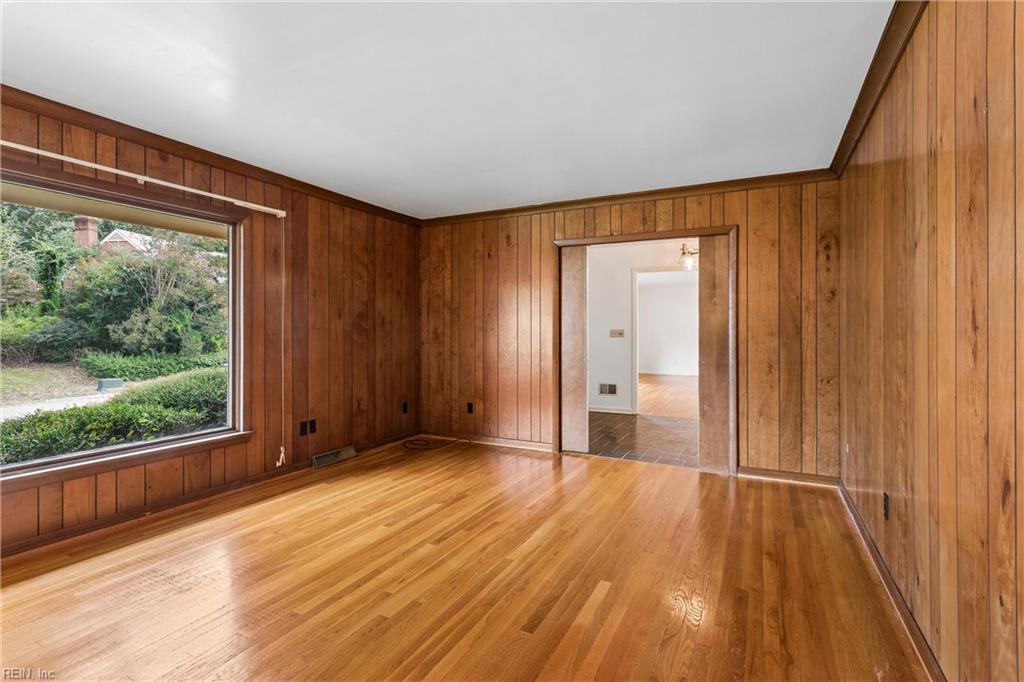 70 James Landing Rd Property Photo 13