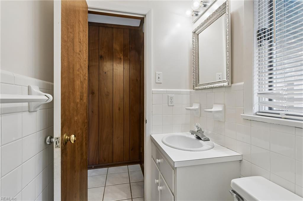 70 James Landing Rd Property Photo 22