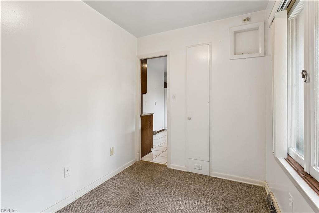70 James Landing Rd Property Photo 34