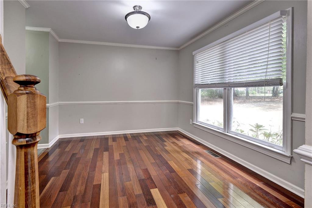 3329 Dartmoor Ct Property Photo 5