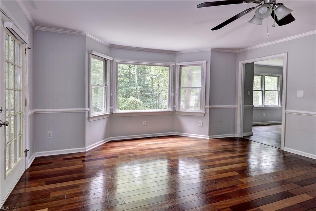 3329 Dartmoor Ct Property Photo 6