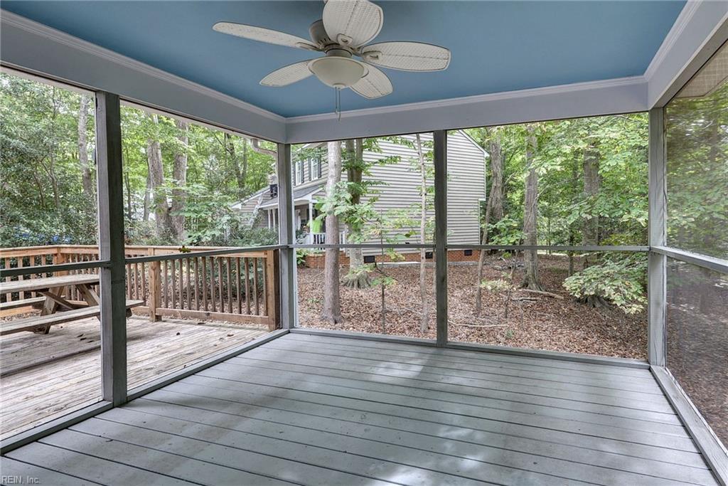 3329 Dartmoor Ct Property Photo 9