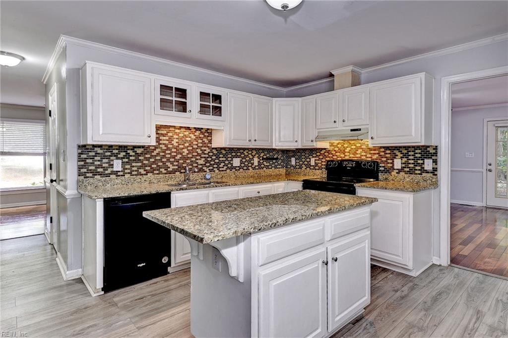 3329 Dartmoor Ct Property Photo 13
