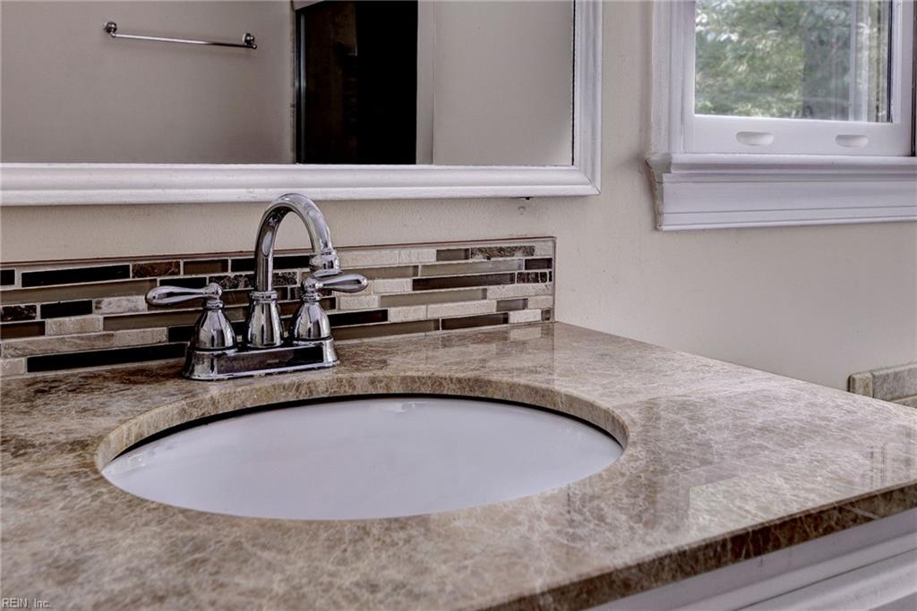 3329 Dartmoor Ct Property Photo 22