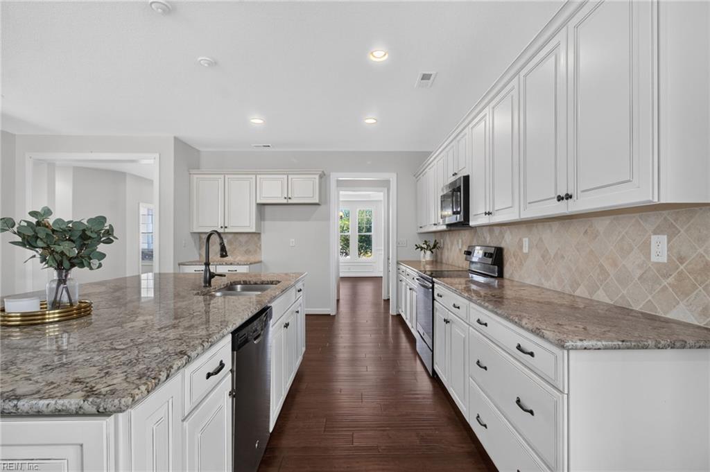 1901 Terramar Ln Property Photo 15