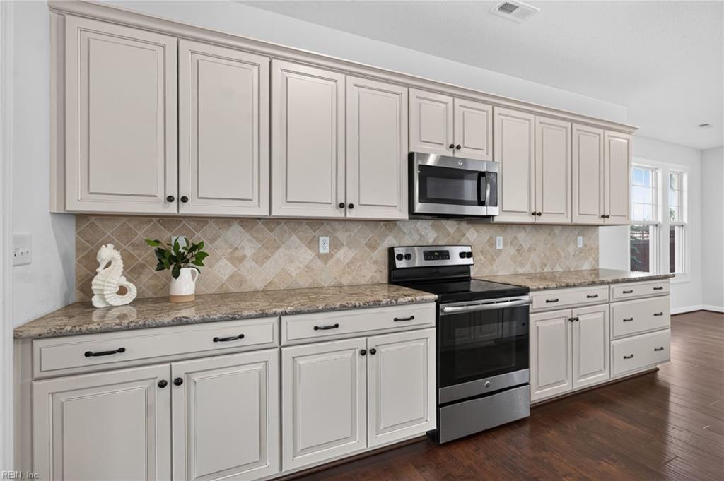 1901 Terramar Ln Property Photo 16