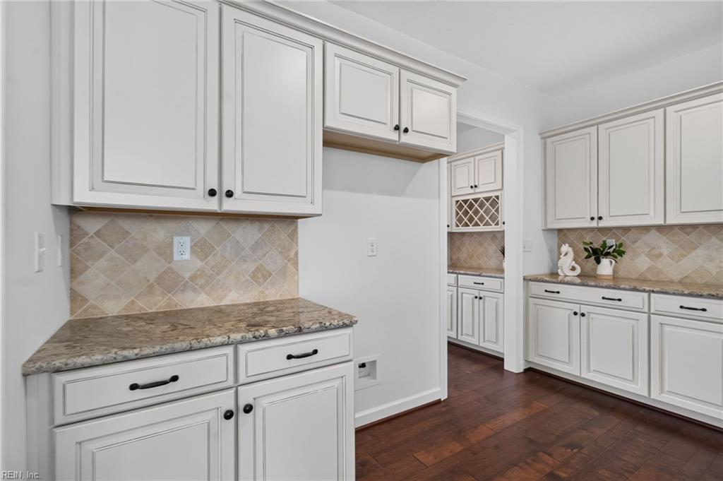 1901 Terramar Ln Property Photo 17
