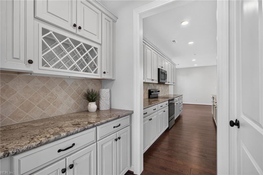 1901 Terramar Ln Property Photo 18