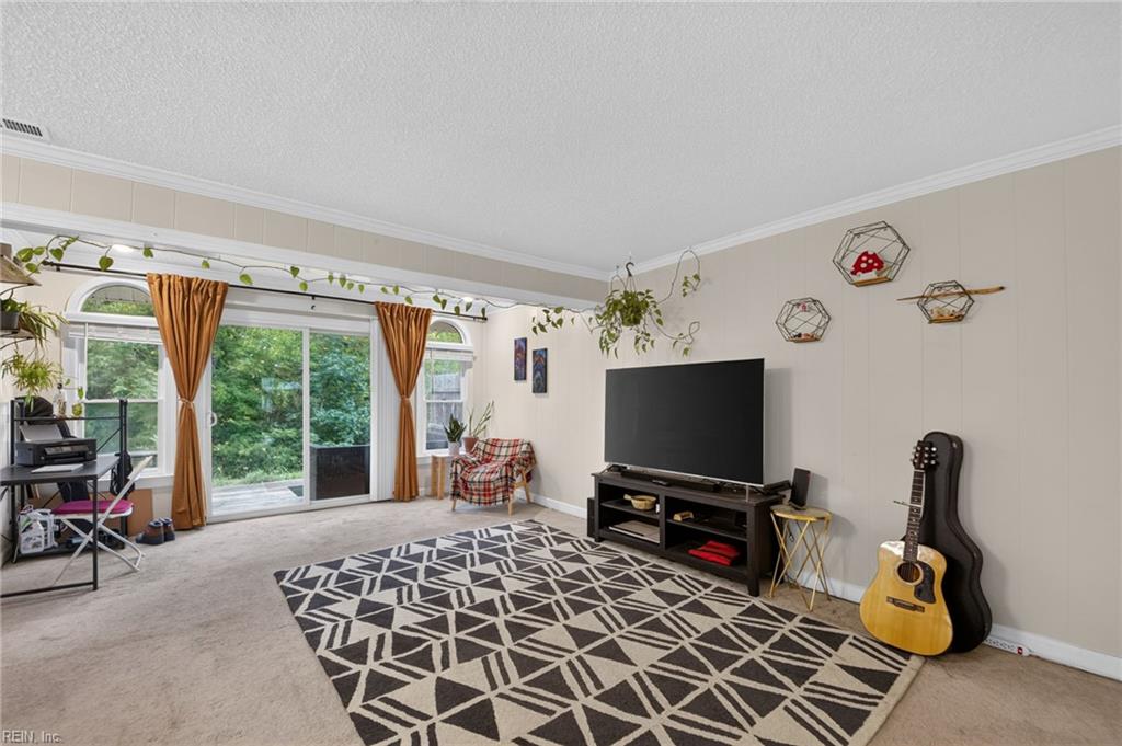 4251 Maplehurst Rd Property Photo 10