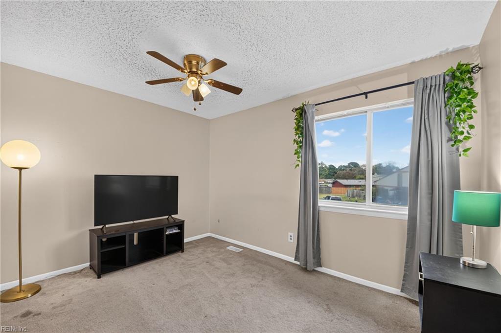 4251 Maplehurst Rd Property Photo 24