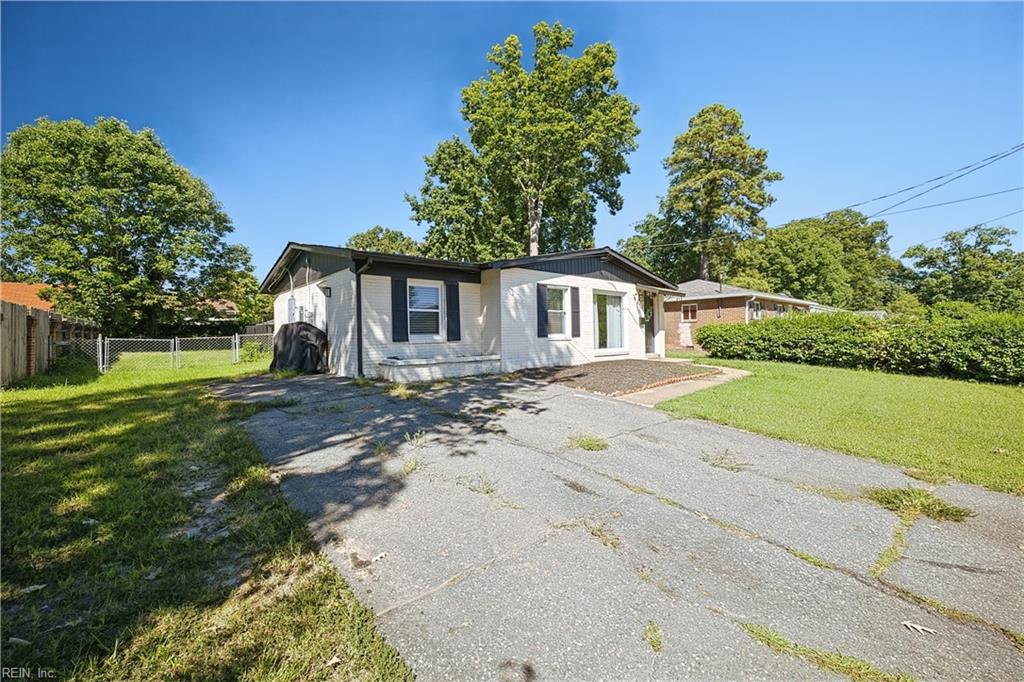 121 Delmar Ln Property Photo 2