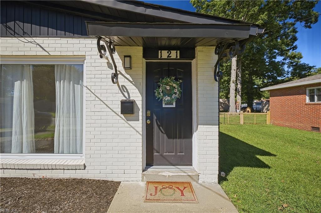 121 Delmar Ln Property Photo 4