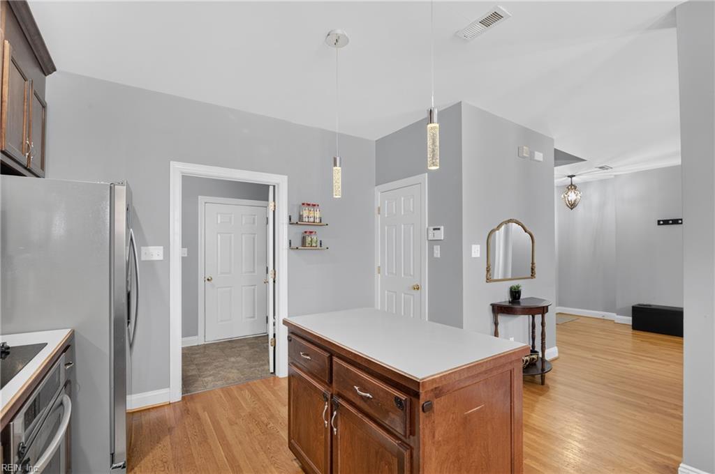 11331 Winding River Rd Property Photo 14