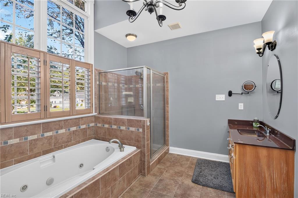 11331 Winding River Rd Property Photo 23