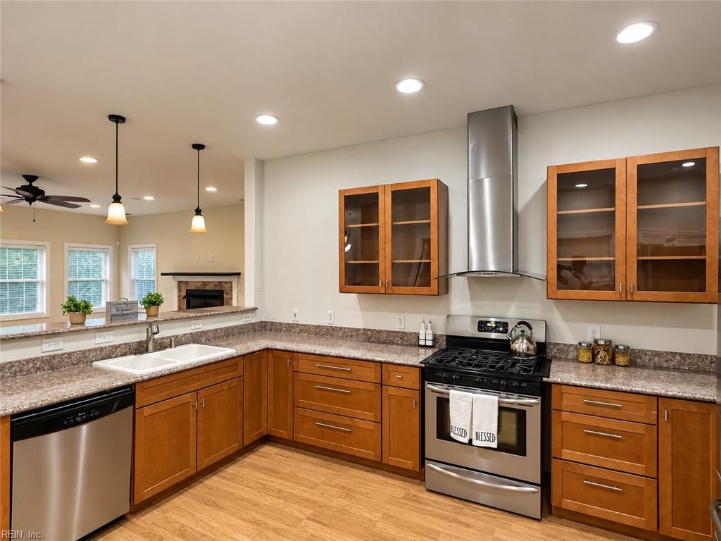 3121 Hull St Property Photo 2