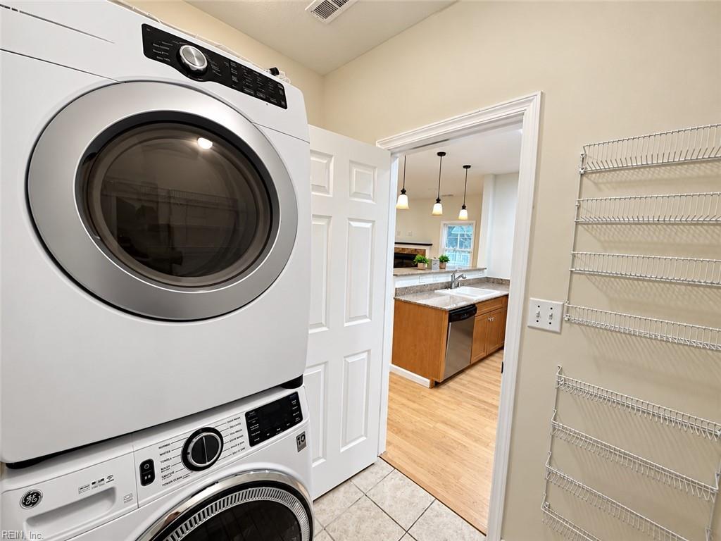 3121 Hull St Property Photo 6
