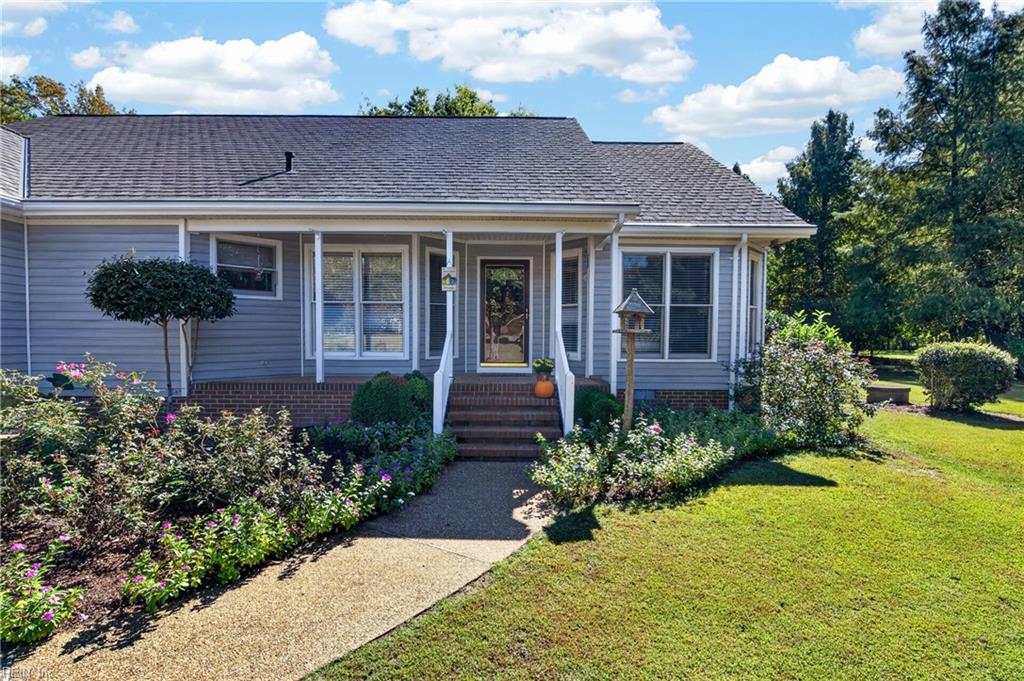 1636 Angus Rd Property Photo 4