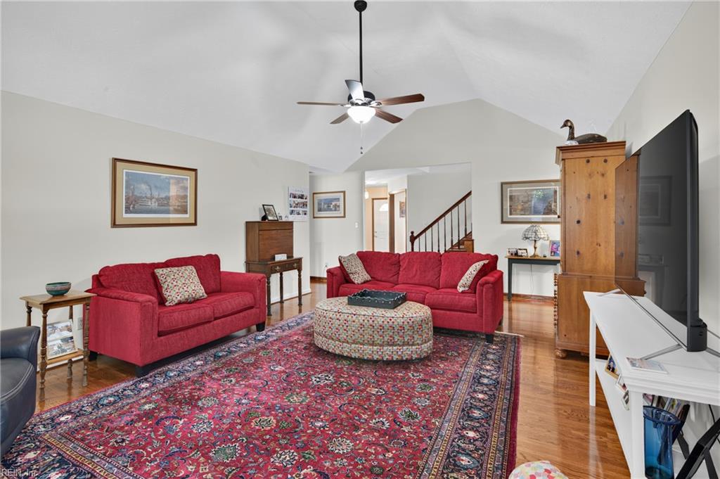 1636 Angus Rd Property Photo 11