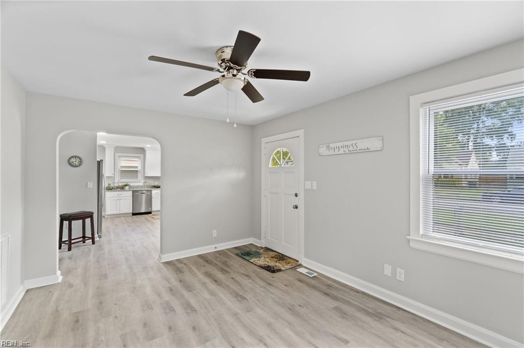 218 Beechwood Ave Property Photo 10