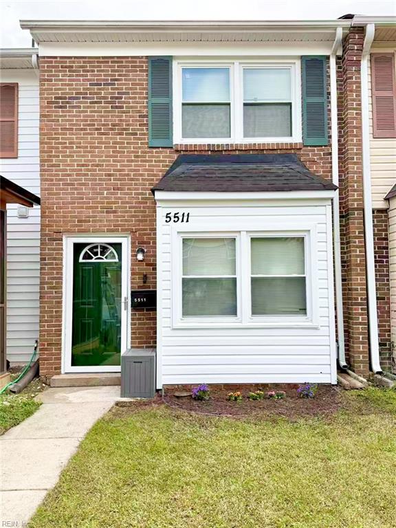 5511 New Colony Dr Property Photo 1