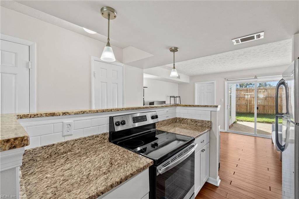 5511 New Colony Dr Property Photo 11
