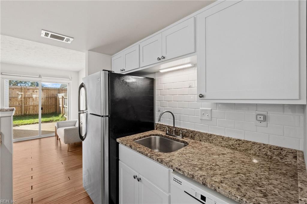 5511 New Colony Dr Property Photo 12