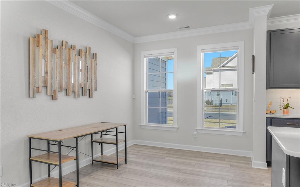 2216 Hampton Roads Pw Property Photo 17