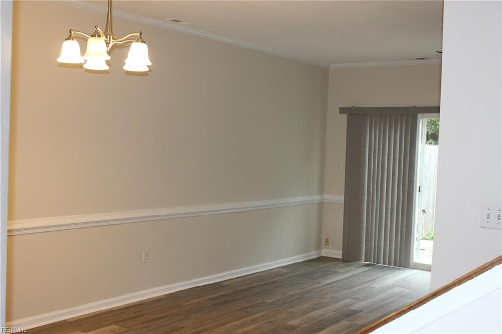 4435 Rivermill Ct Property Photo 5