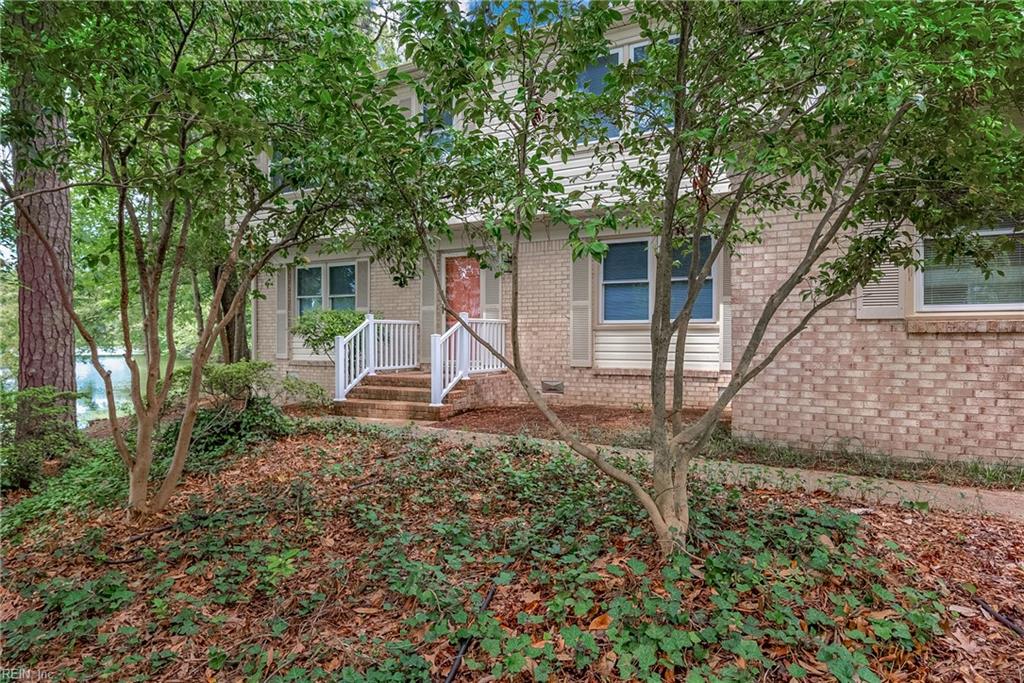 1309 Yawl Pt Property Photo 1
