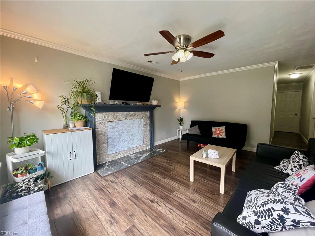 3504 Terrazzo Trl Property Photo 4