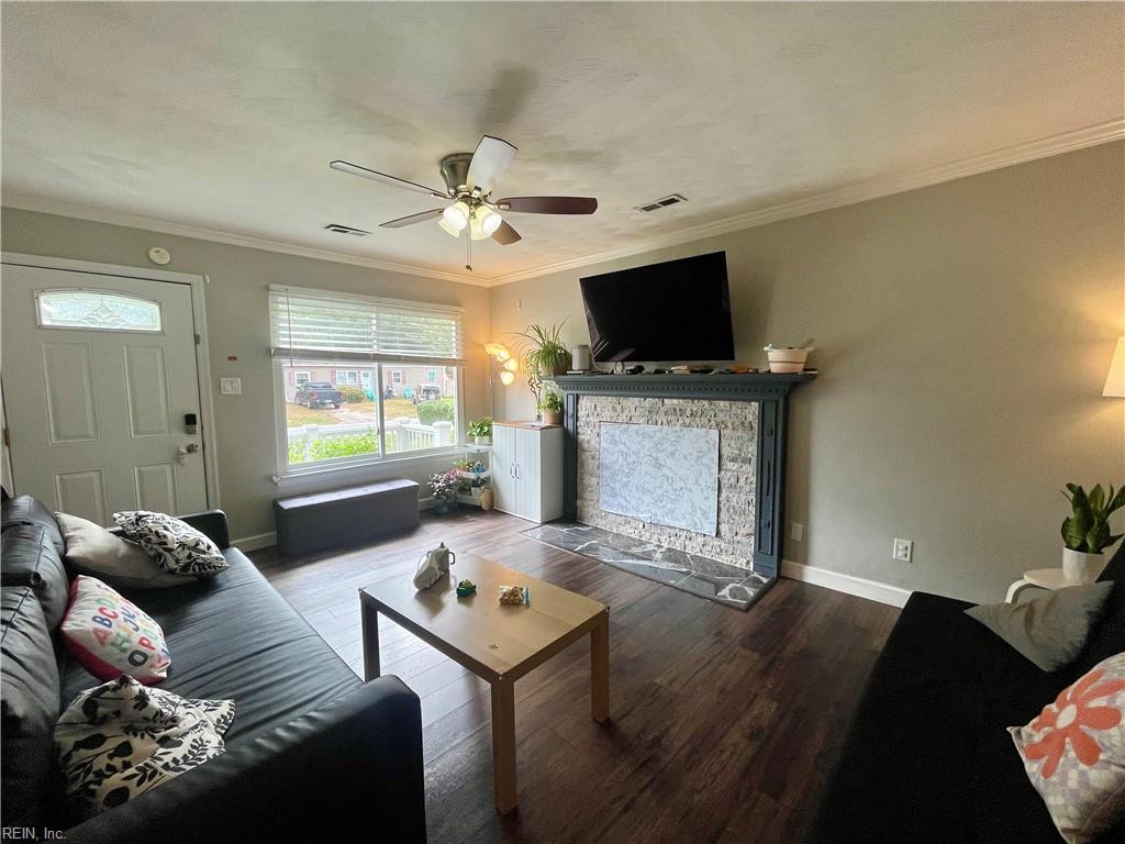 3504 Terrazzo Trl Property Photo 5