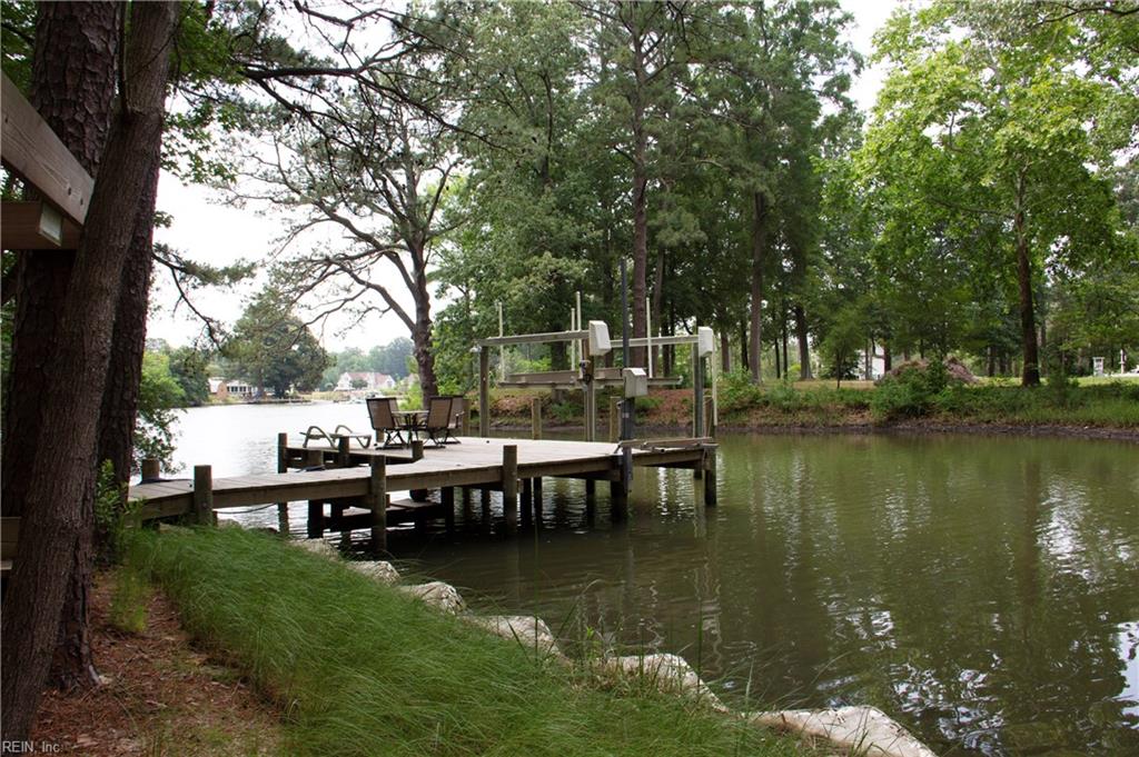764 Lovers Ln Property Photo 24