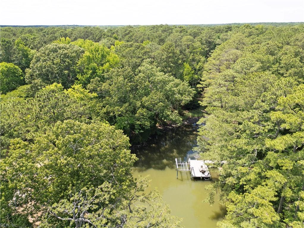 764 Lovers Ln Property Photo 29