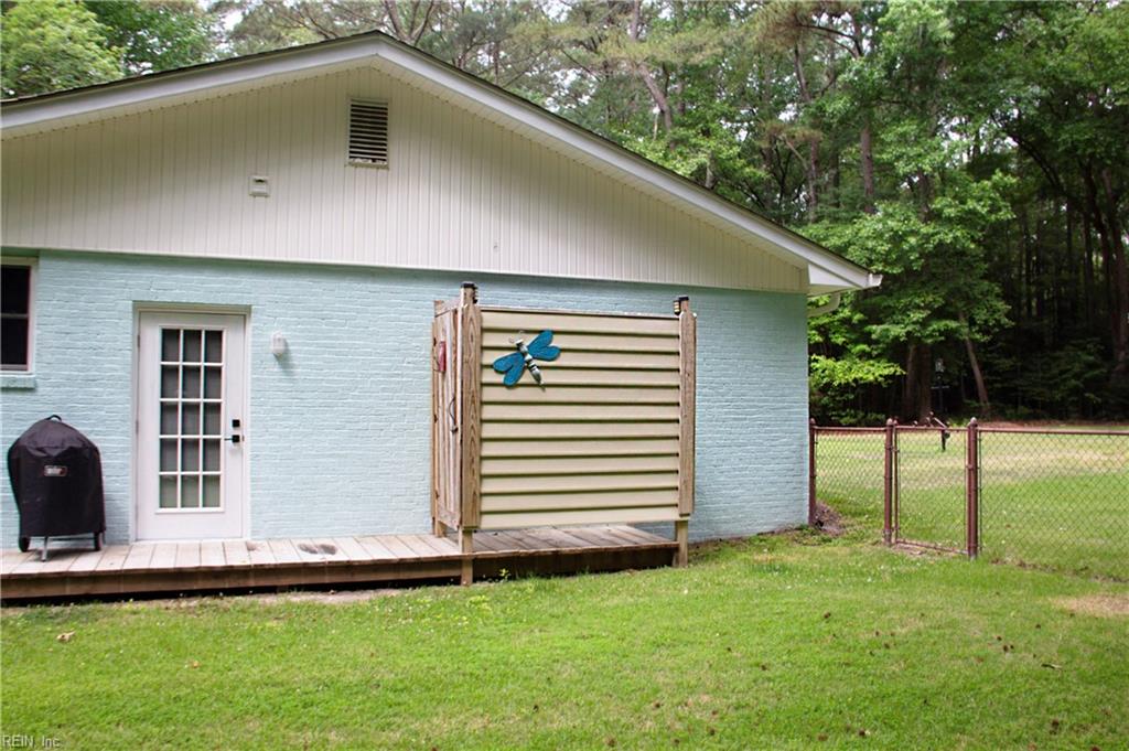 764 Lovers Ln Property Photo 33