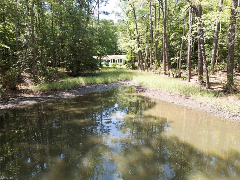 764 Lovers Ln Property Photo 44